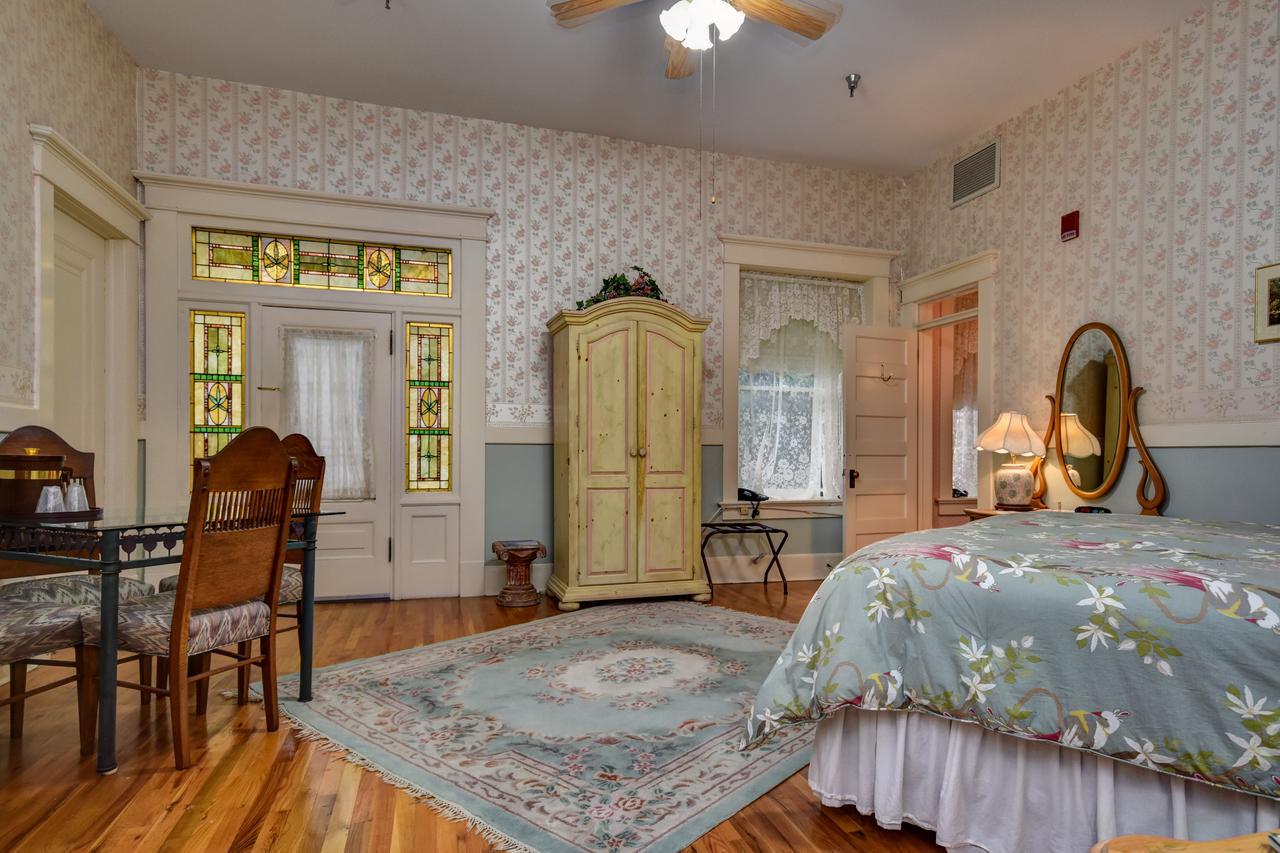 Bed and Breakfast The Mansion At Elfindale Springfield Habitación foto
